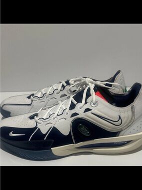Nike G.T. Cut 3 ASW basketball shoes men white navy metallic size 16